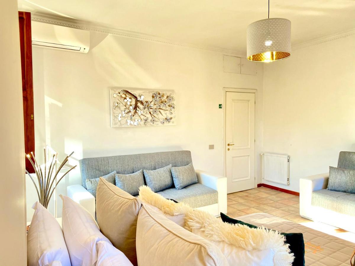 Fontana Di Trevi Private Luxury Apartaments Рим Экстерьер фото
