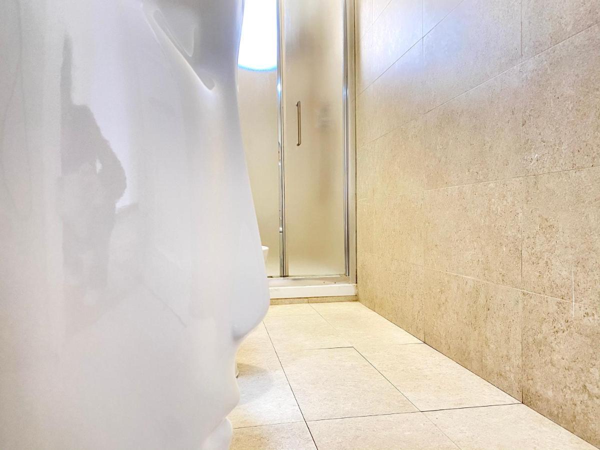Fontana Di Trevi Private Luxury Apartaments Рим Экстерьер фото